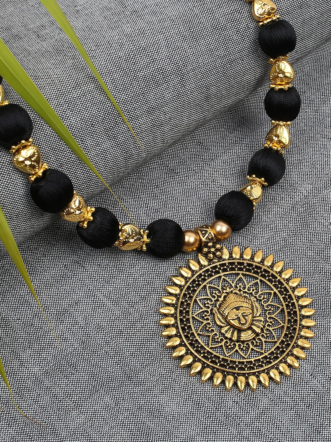 

AKSHARA Black & Gold-Toned Statement Handcrafted Brass Necklace