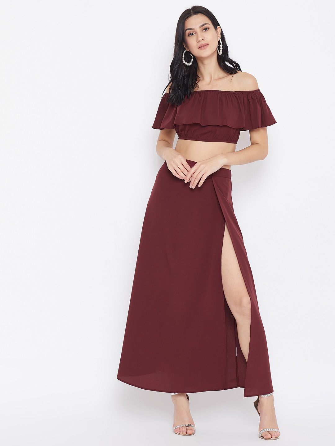 

Berrylush Women Maroon Solid Maxi Dress