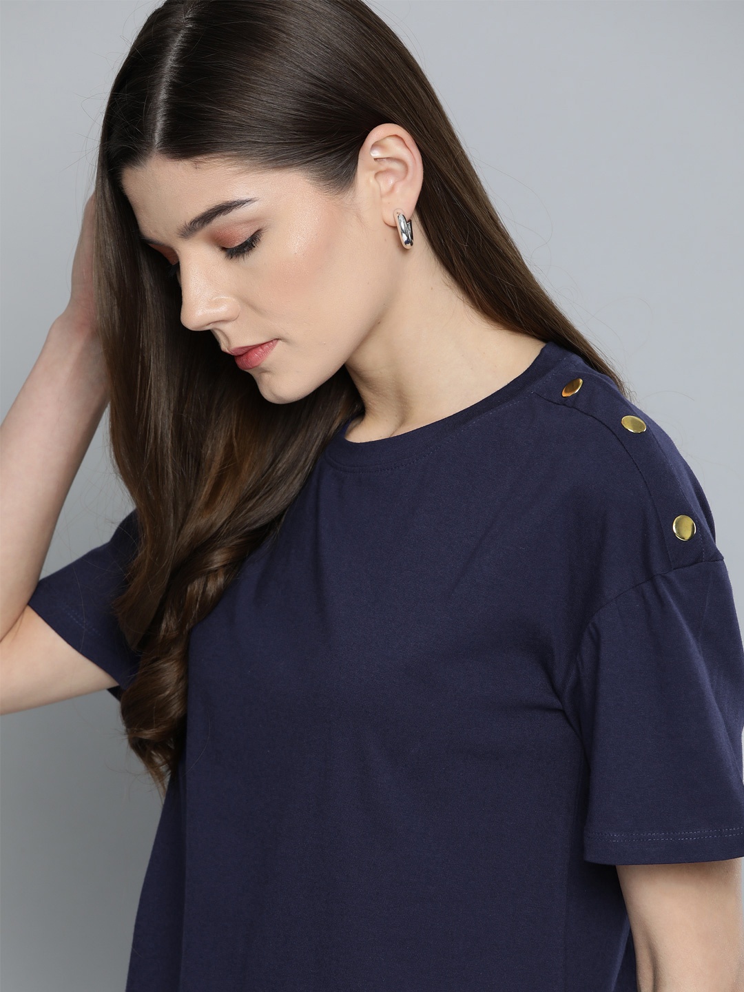 

Chemistry Women Navy Blue Pure Cotton Solid Round Neck T-shirt