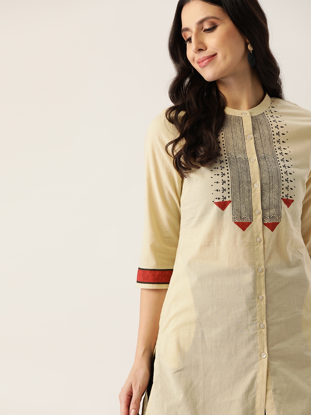 

Taavi Women Beige Sustainable Bagru Hand Block Yoke Design Print Kurta