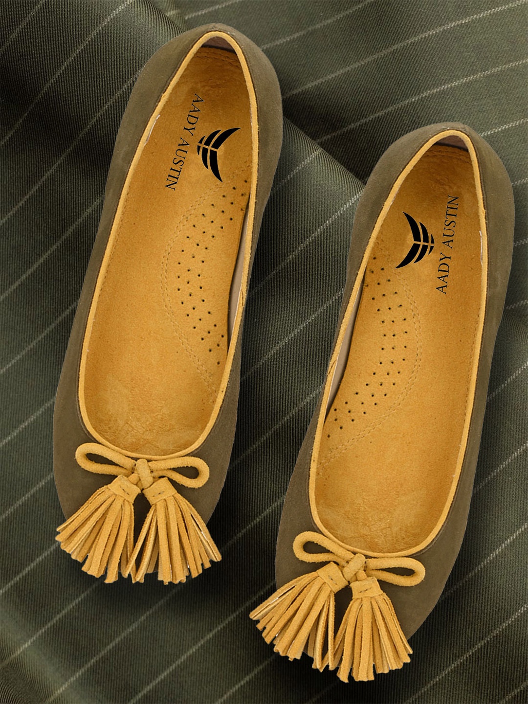 

AADY AUSTIN Women Olive Green Solid Ballerinas