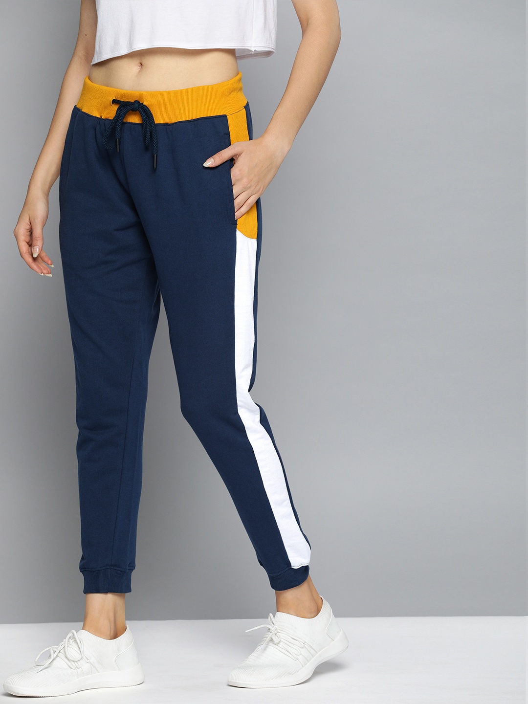 

Harvard Women Navy Blue Straight Fit Solid Joggers