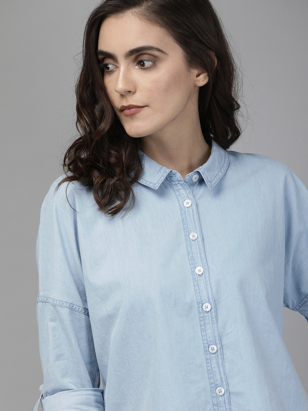 

The Roadster Lifestyle Co Women Blue Regular Fit Solid Casual Denim Shirt