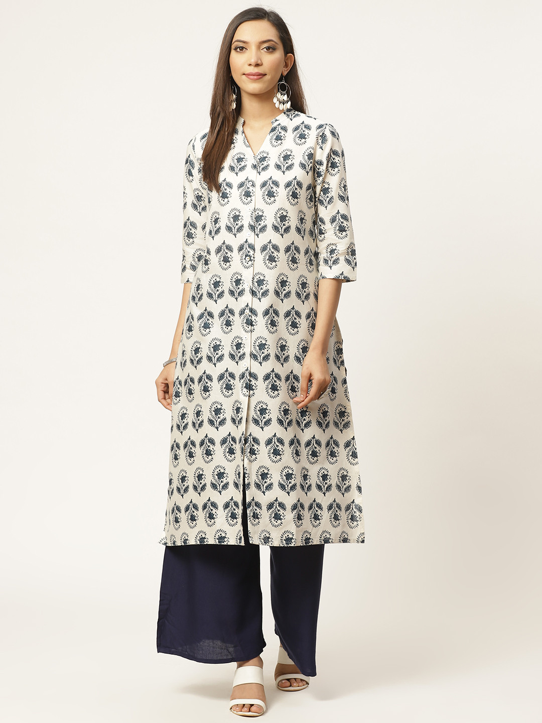 

ZIZO By Namrata Bajaj Women Off-White & Navy Blue Floral Printed A-Line Kurta
