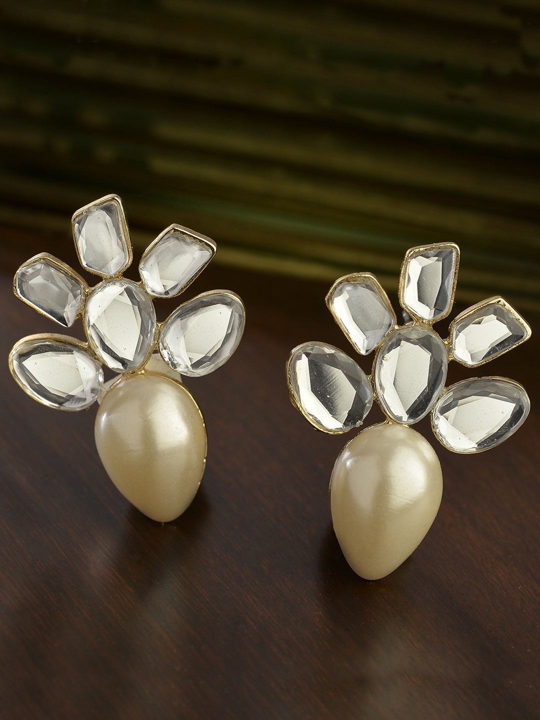

Estele Gold-Toned Contemporary Drop Earrings