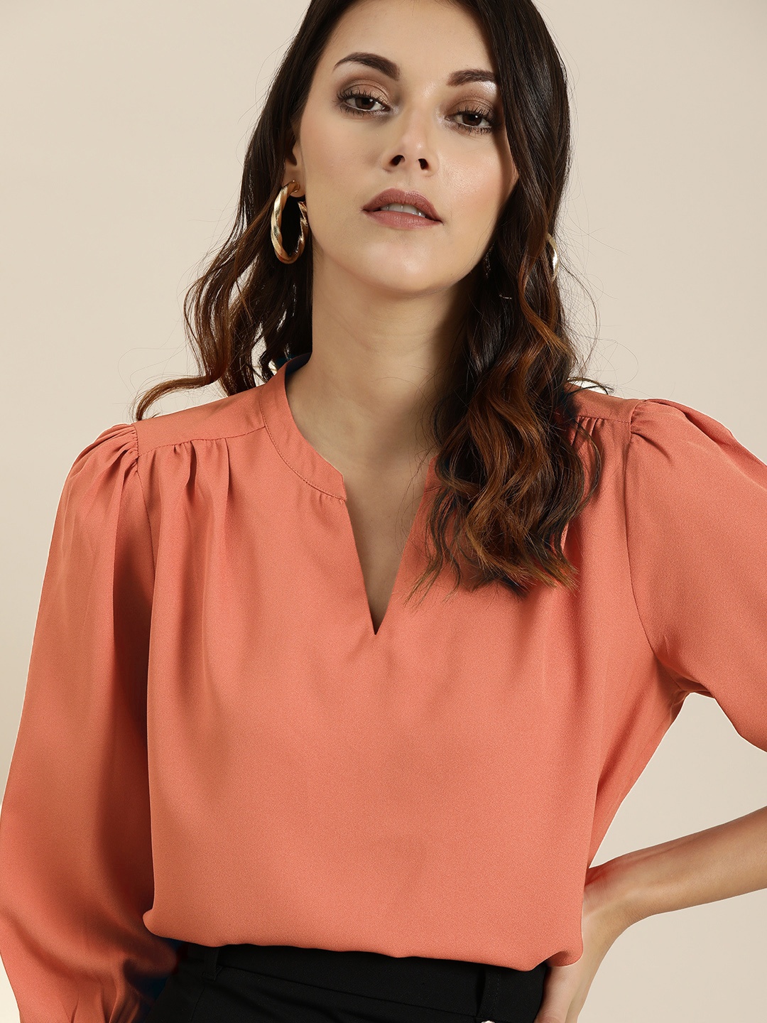 

all about you Coral V-Neck Puff Sleeves Top