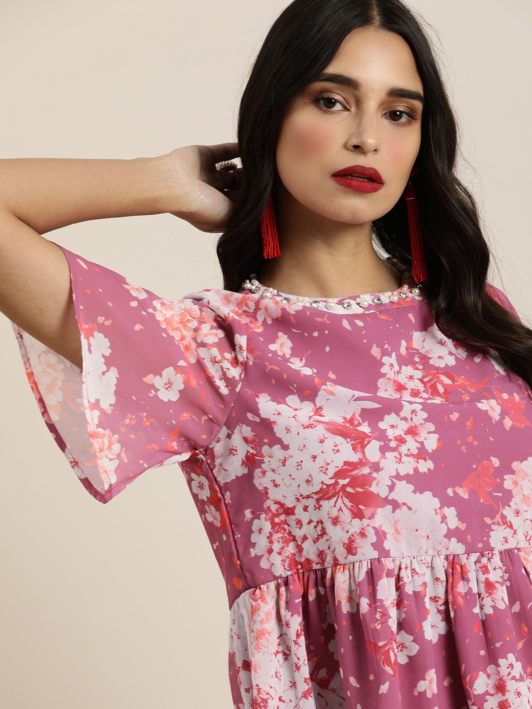 

all about you Women Pink & White Floral Printed Jewel Neck A-Line Top