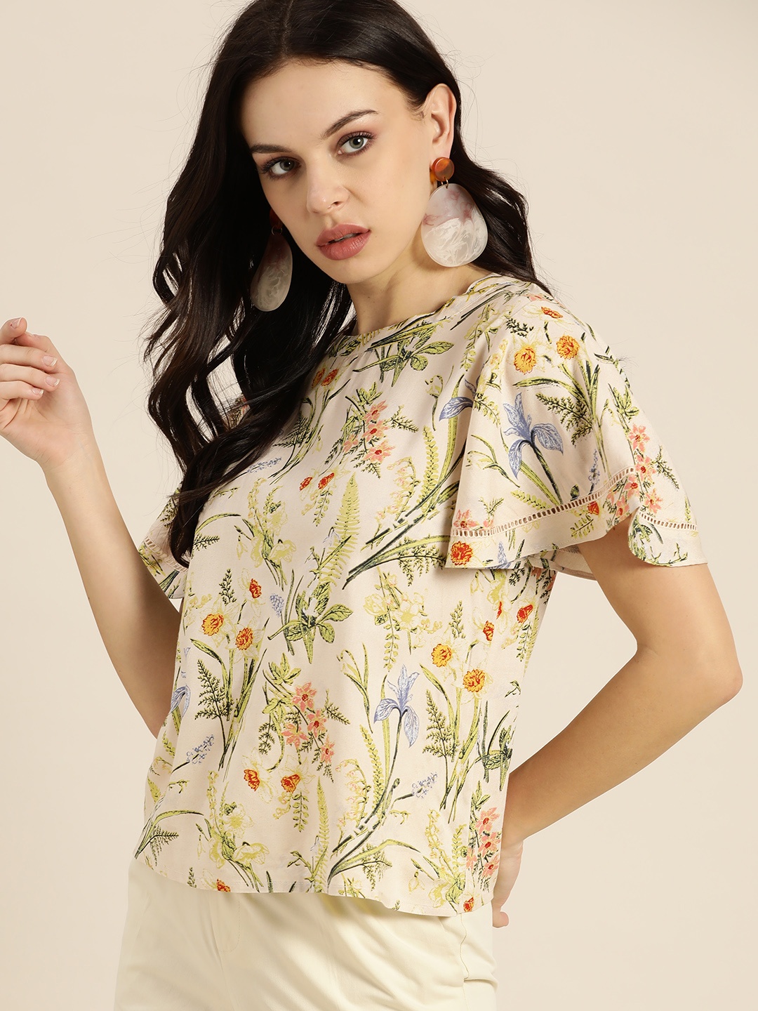 

all about you Cream-Coloured & Green Floral Print Flared Sleeves Regular Top