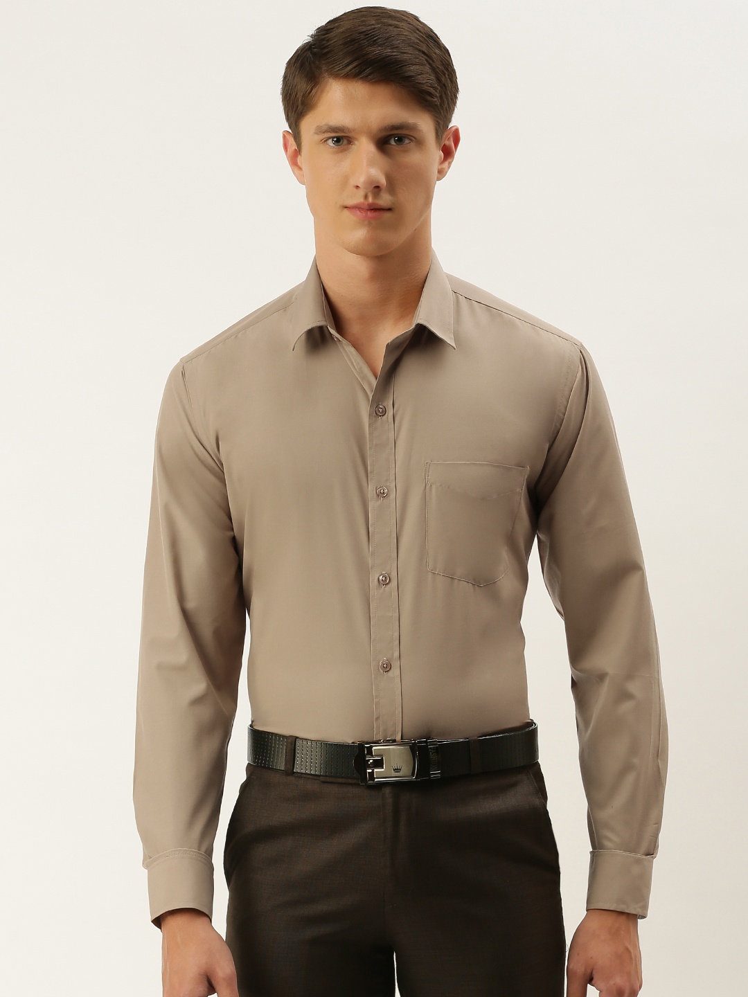 

English Navy Men Beige Slim Fit Solid Formal Shirt