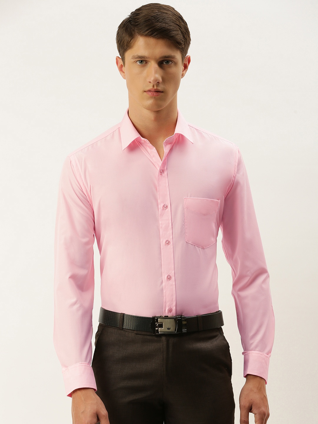 

English Navy Men Pink Slim Fit Solid Formal Shirt