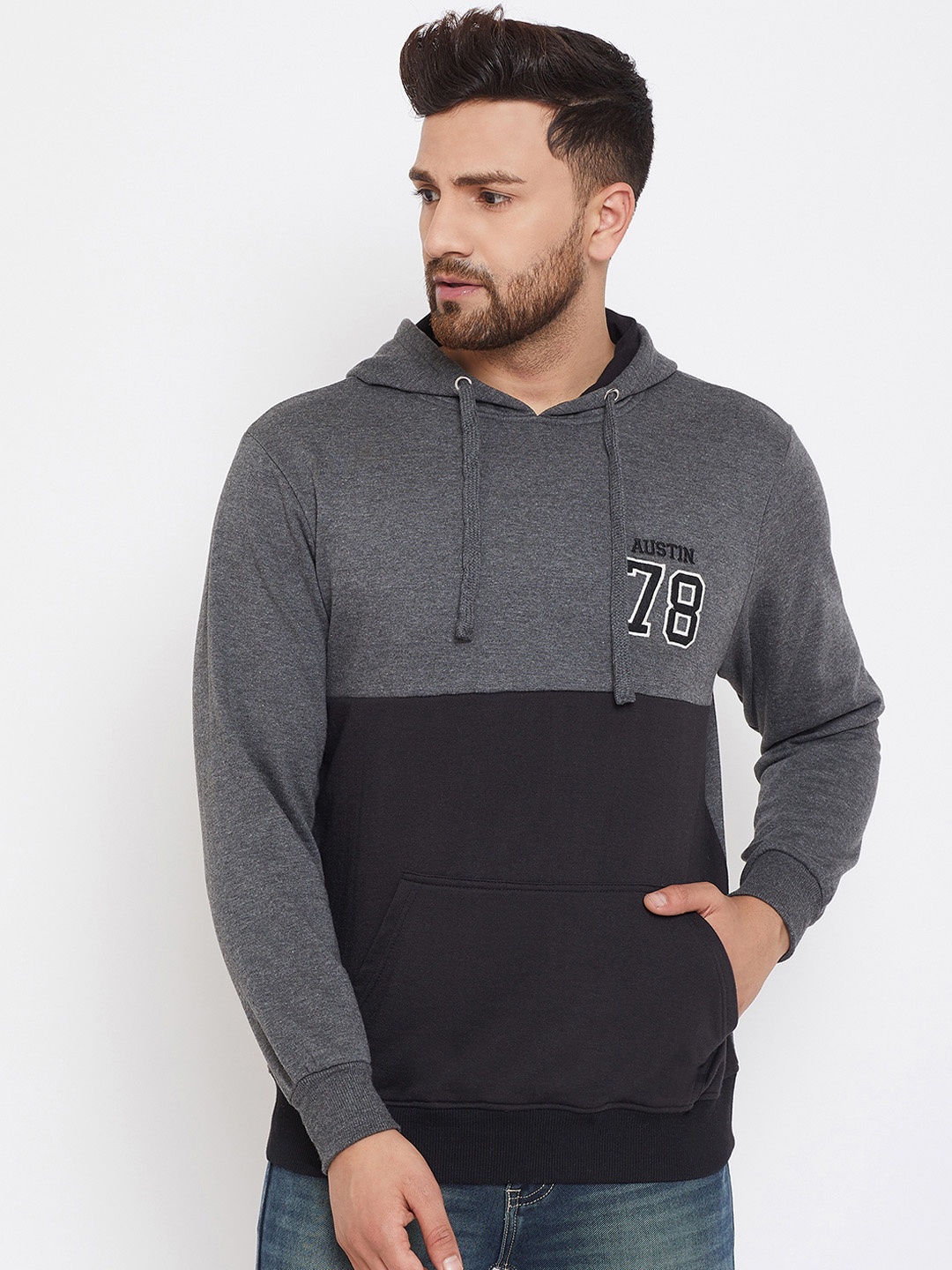 

Austin wood Men Charcoal Colourblocked Sweatshirt
