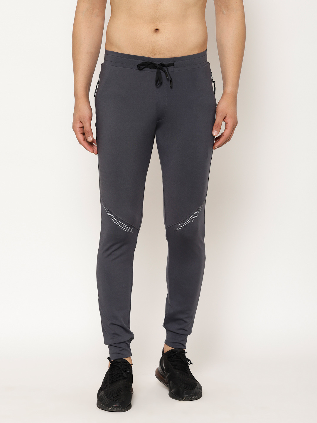 

SAPPER Men Charcoal Grey Solid Slim Fit Joggers