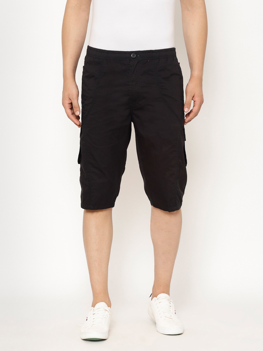 

SAPPER Men Black Solid Slim Fit Cargo Shorts