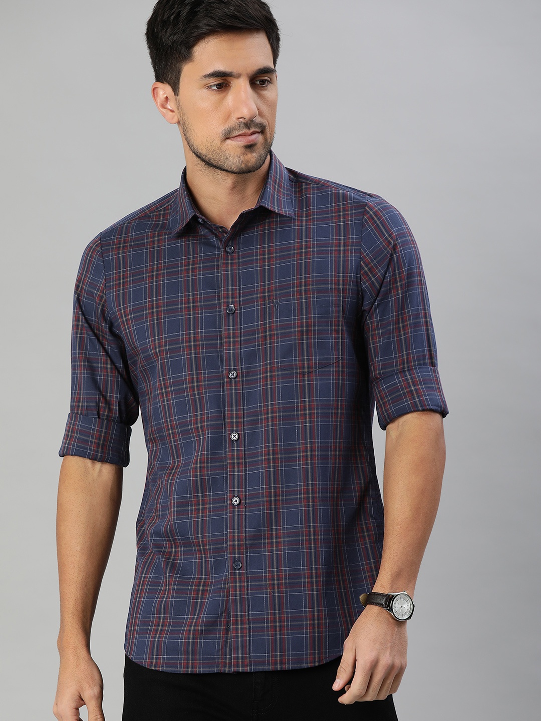 

Allen Solly Men Navy Blue & Red Slim Fit Checked Casual Shirt