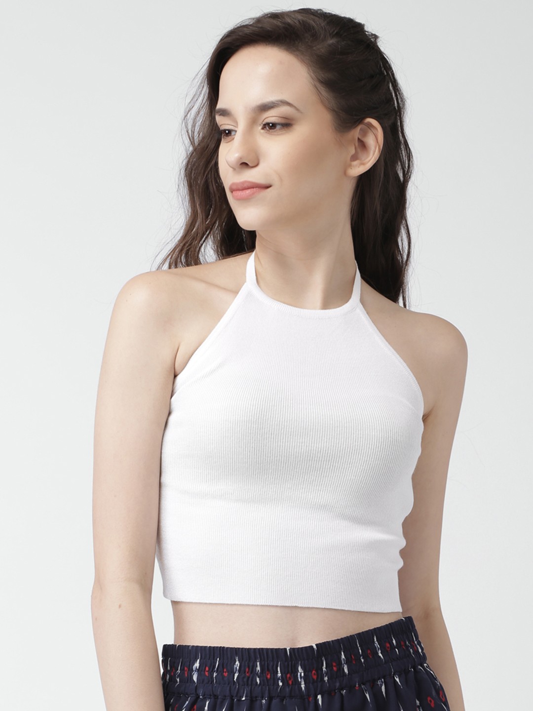 

FOREVER 21 Off-White Crop Top
