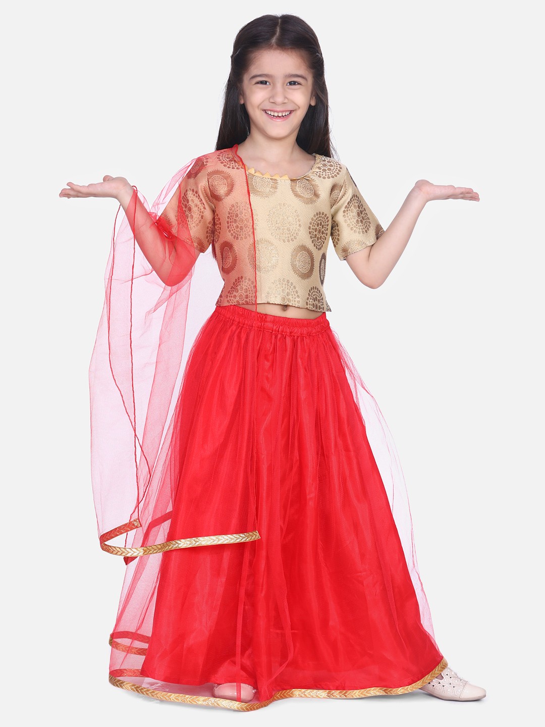 

BownBee Girls Orange & Gold-Toned Solid Ready to Wear Lehenga & Blouse with Dupatta