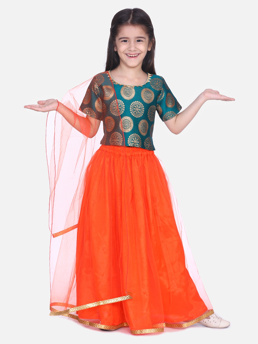

BownBee Girls Green & Orange Solid Ready to Wear Lehenga & Blouse with Dupatta