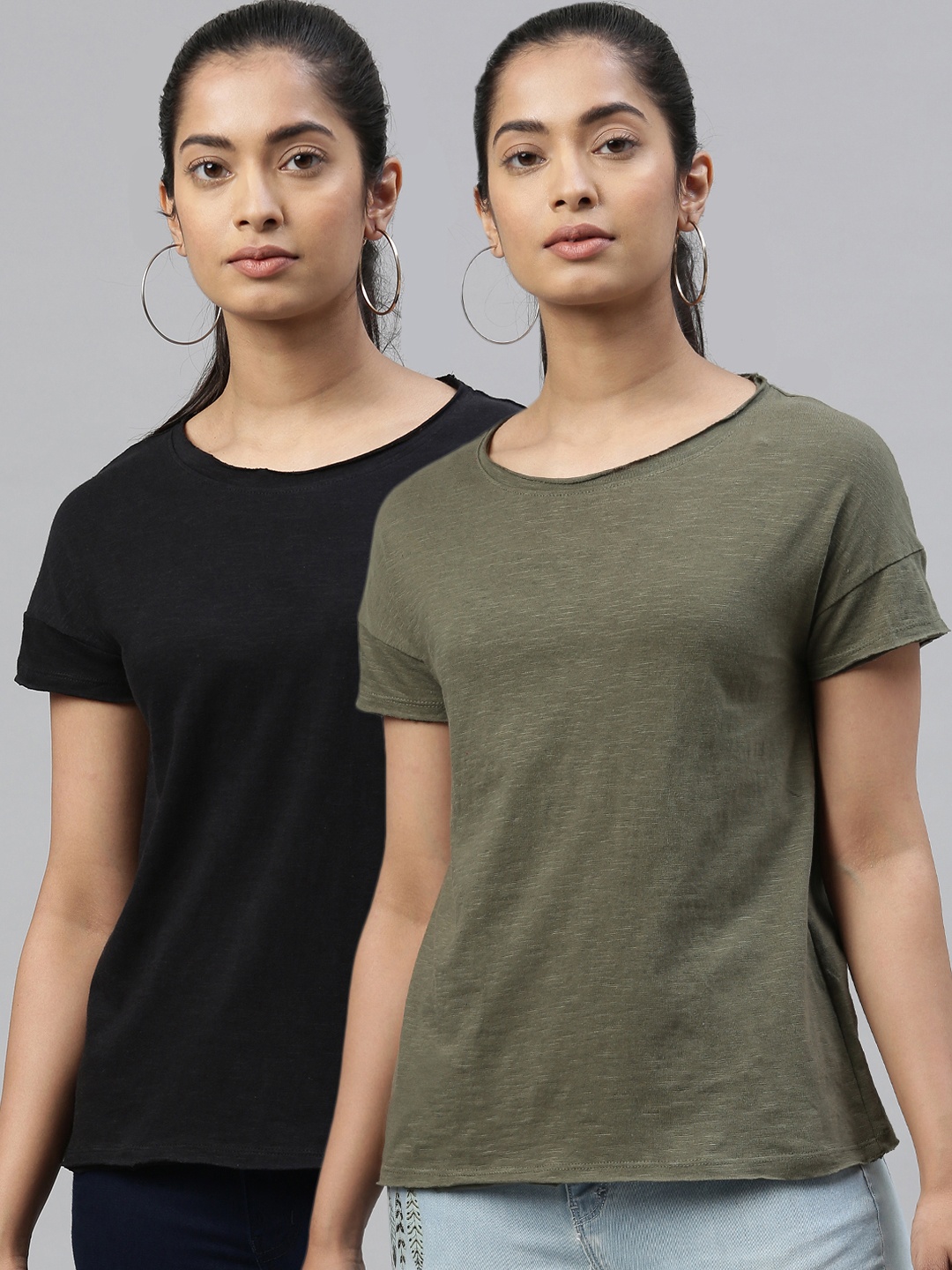 

Kryptic Women Olive Green & Black Solid Set of 2 Solid Round Neck T-shirt