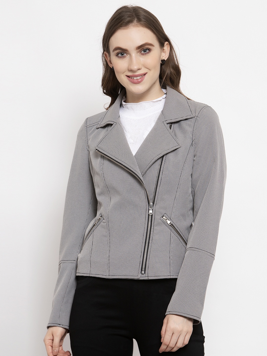 

Gipsy Women White Checked Padded Jacket