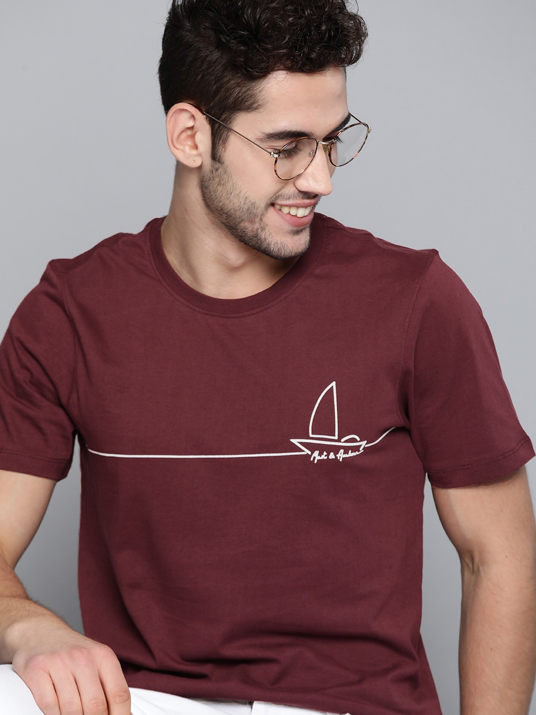 

Mast Harbour Men Burgundy Pure Cotton Printed Detail Round Neck Pure Cotton T-shirt