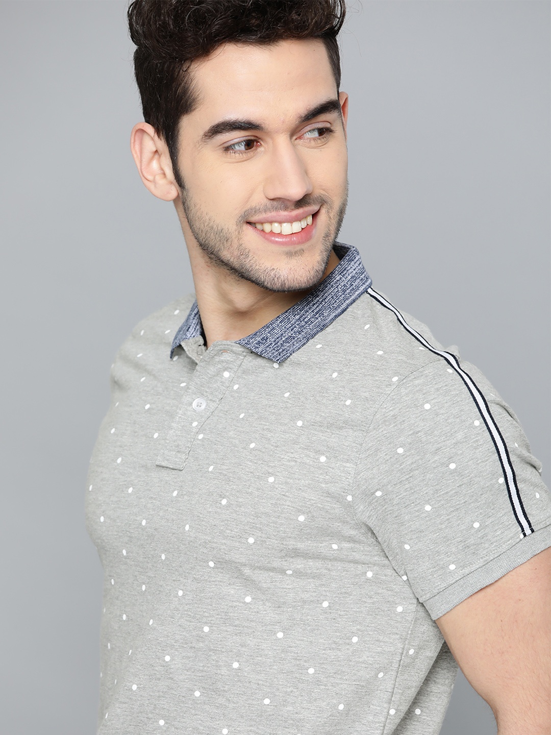 

Mast & Harbour Men Grey Melange & White Polka Dots Print Polo Collar T-shirt