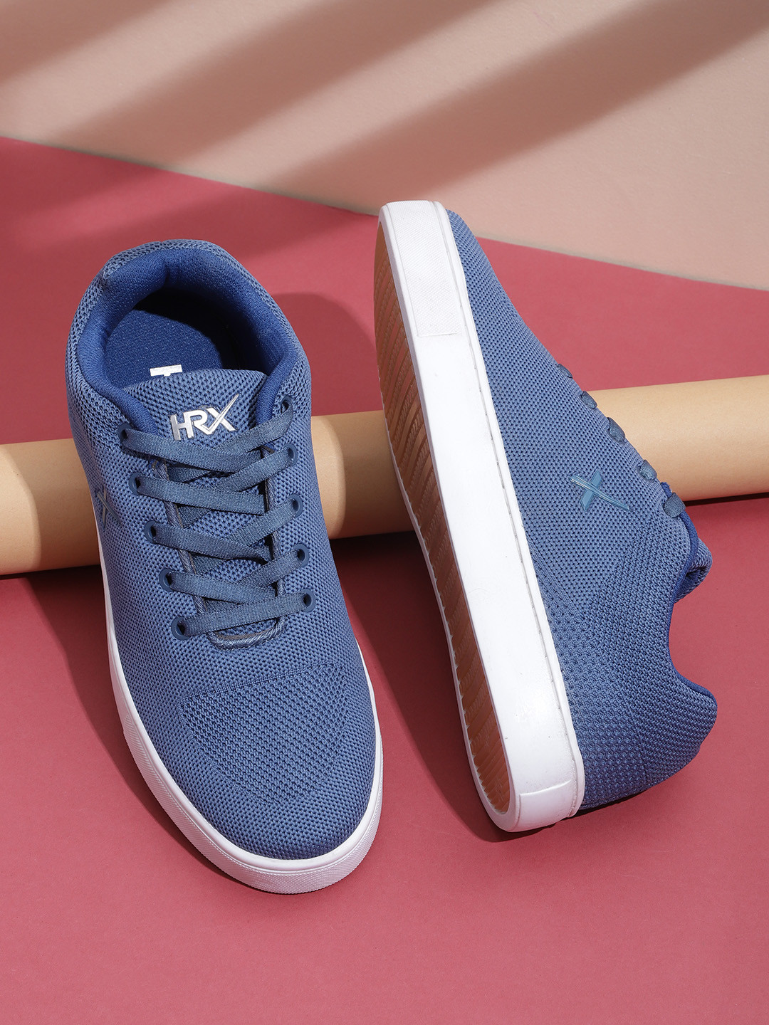 

HRX by Hrithik Roshan Men Blue Fly Woven Design Sneakers