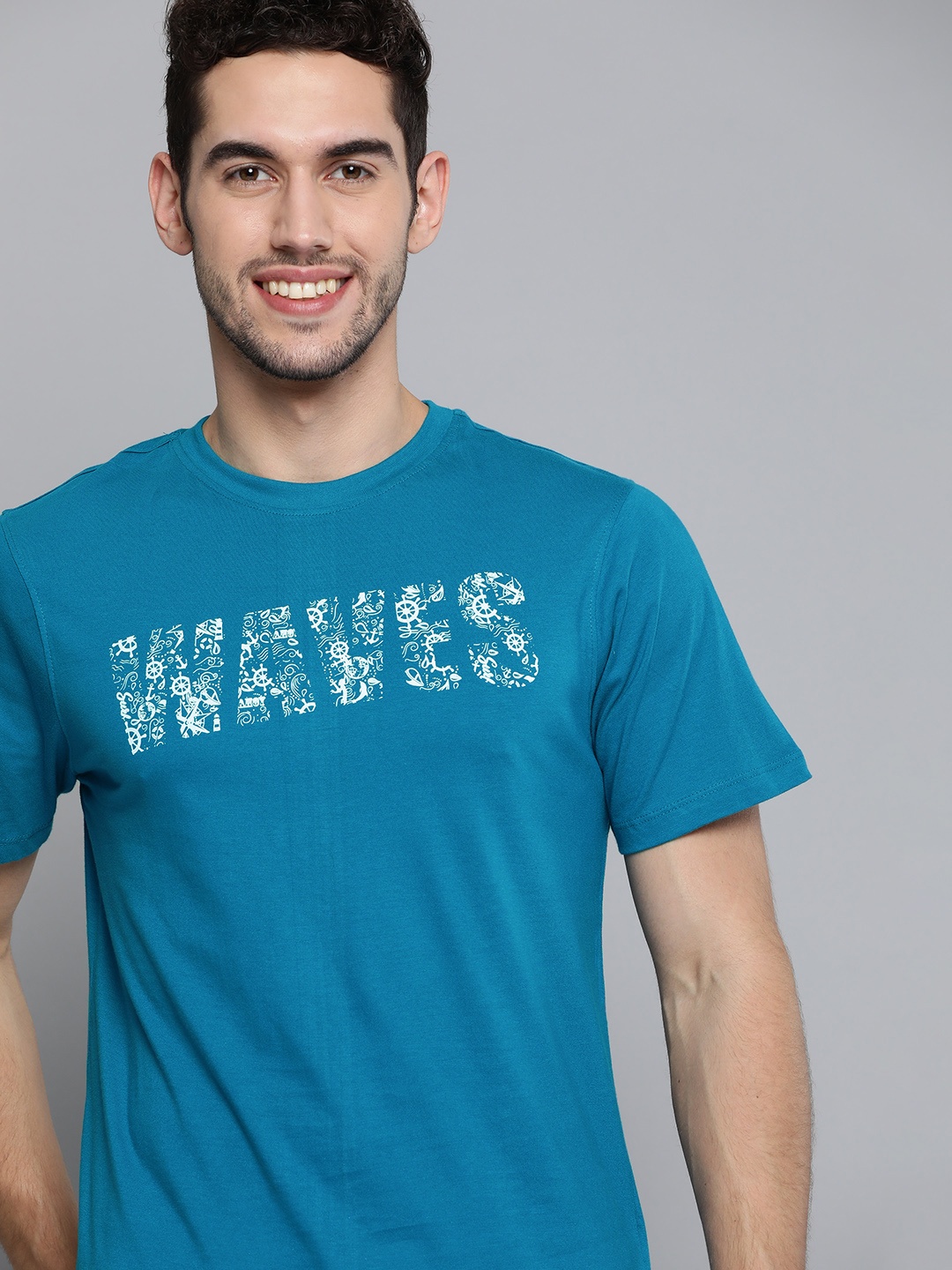 

Mast & Harbour Men Blue Printed Round Neck Pure Cotton T-shirt