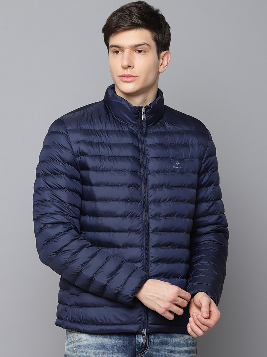 

GANT Men Blue Solid Puffer Jacket, Navy blue