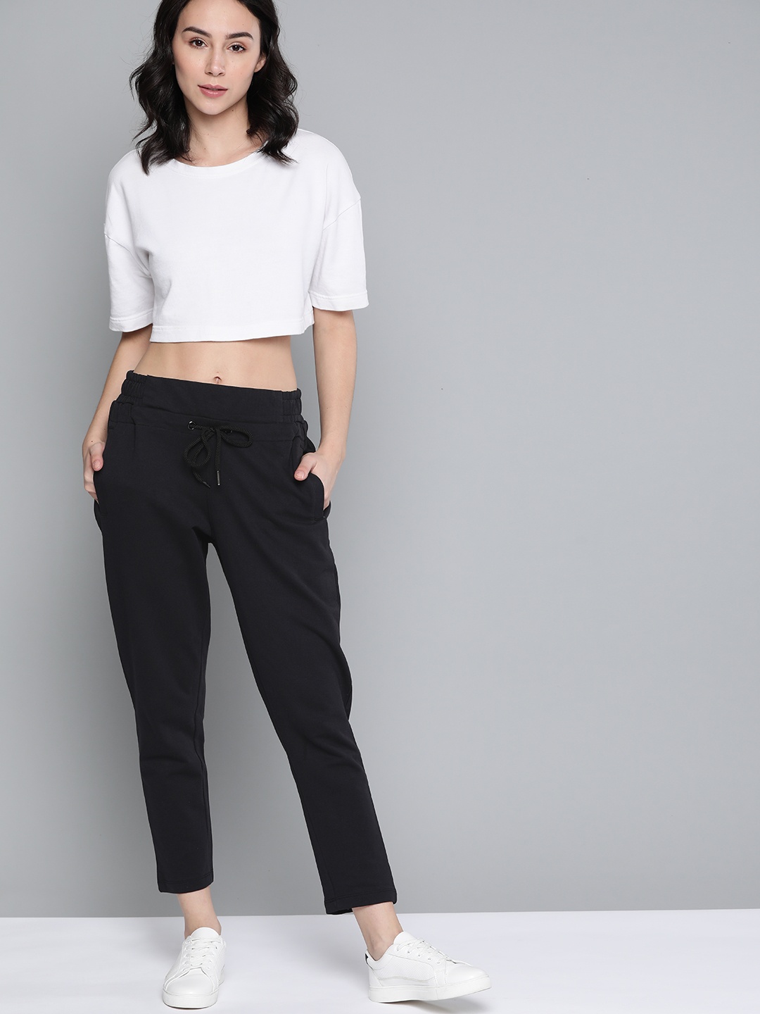 

Harvard Women Black Pure Cotton Straight Fit Solid Track Pants