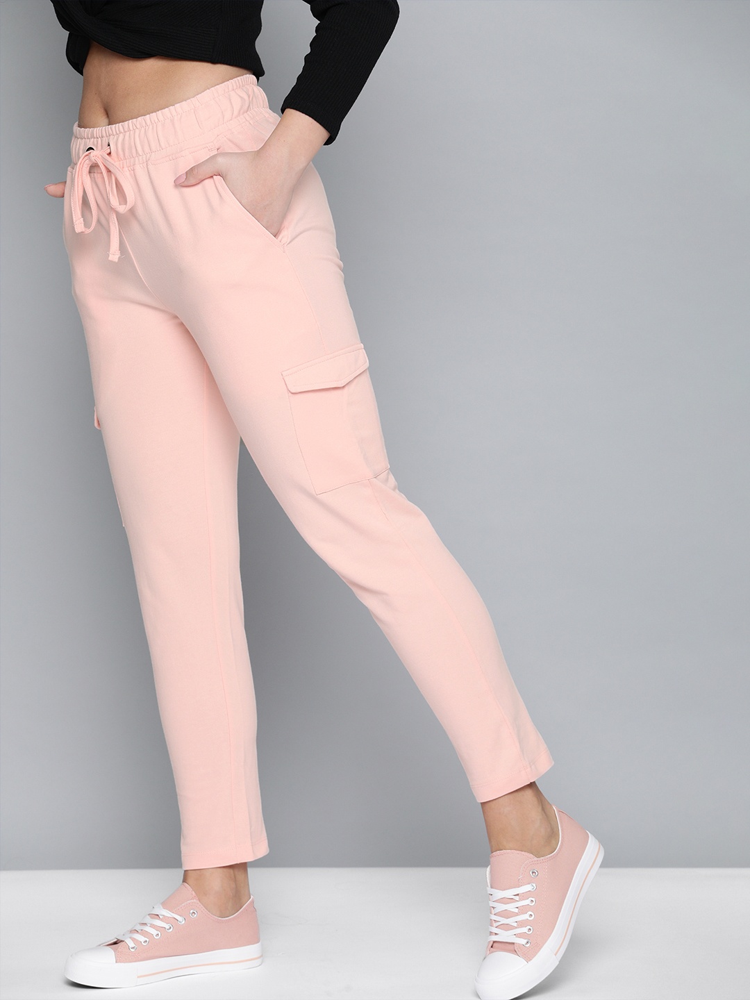 

Harvard Women Pink Solid Track Pant