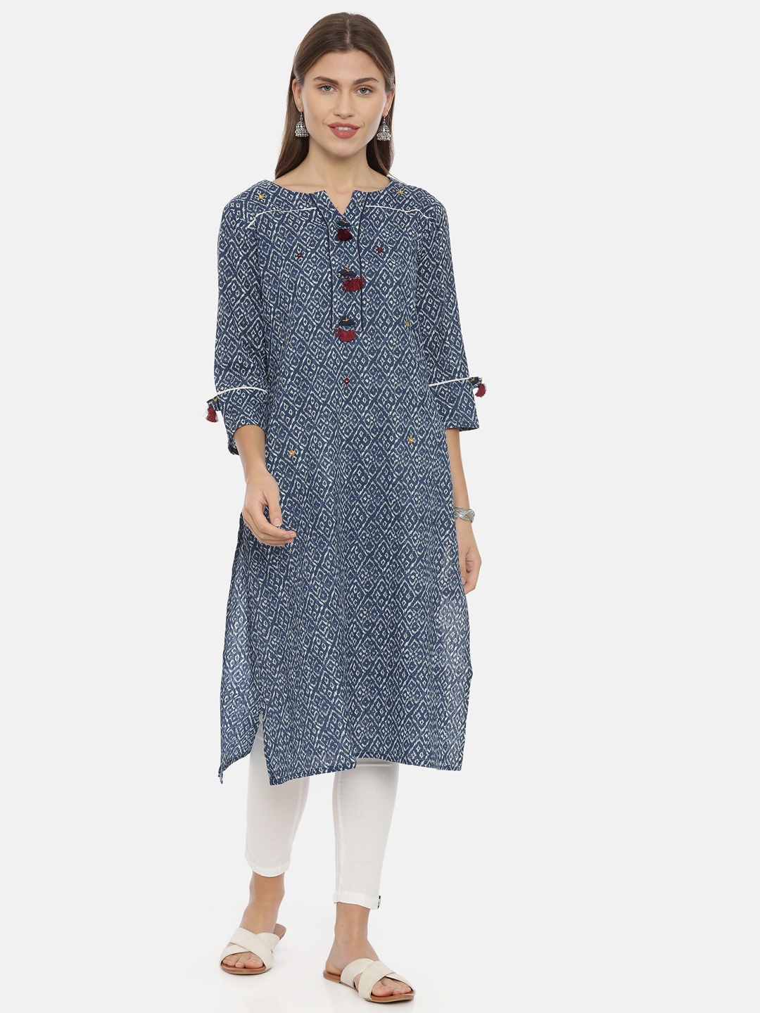 

Neerus Women Blue Printed Straight Kurta
