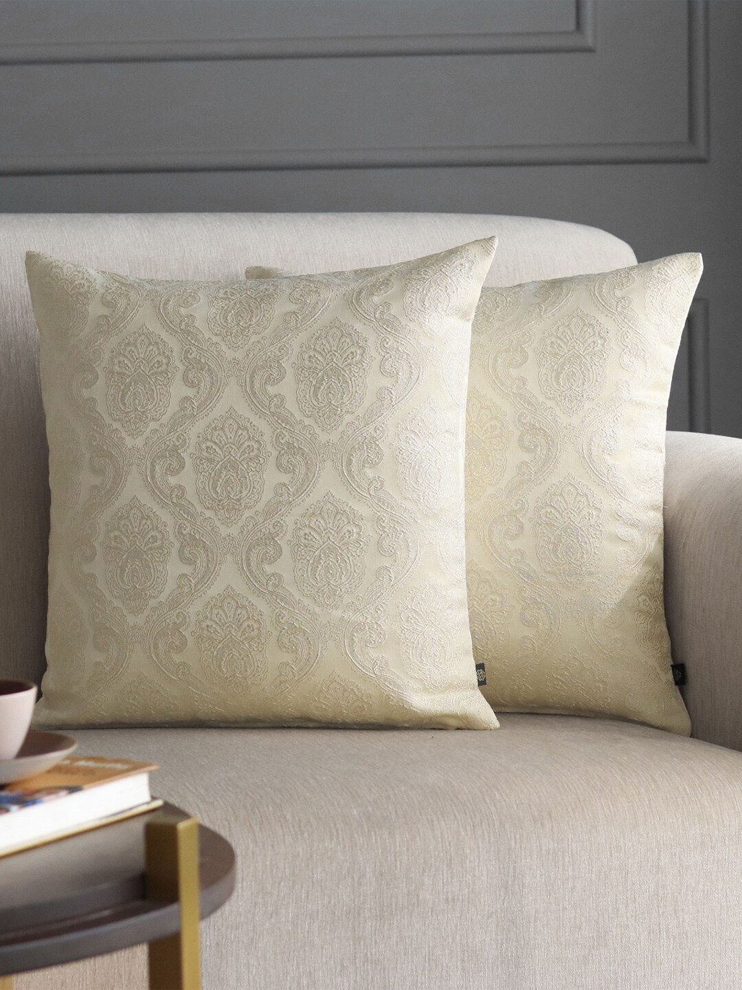 

GM Set Of 2 Off-White Damask Woven Design Cushion Covers