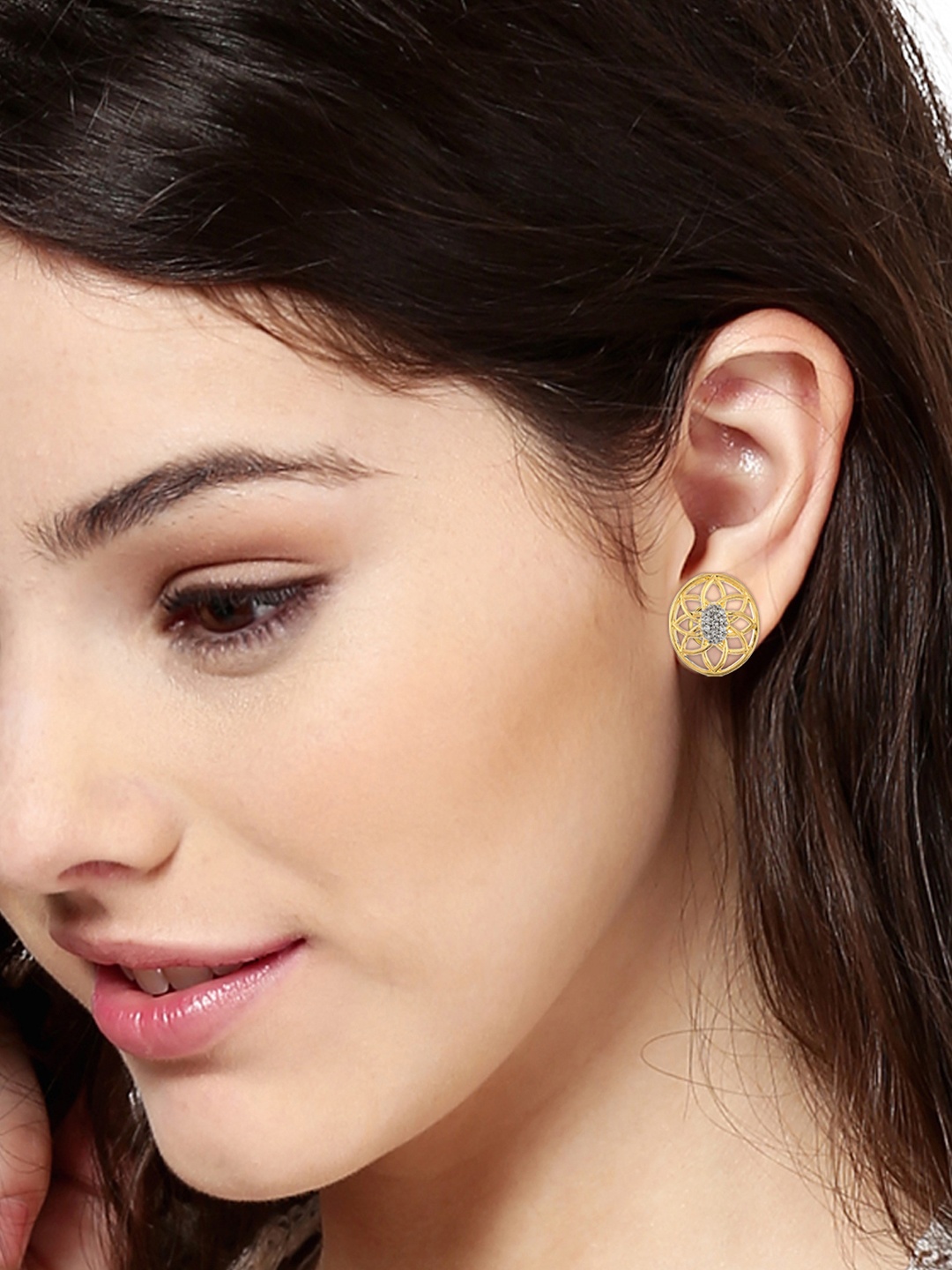 

Estele White & Gold-Plated AD Geometric Drop Earrings