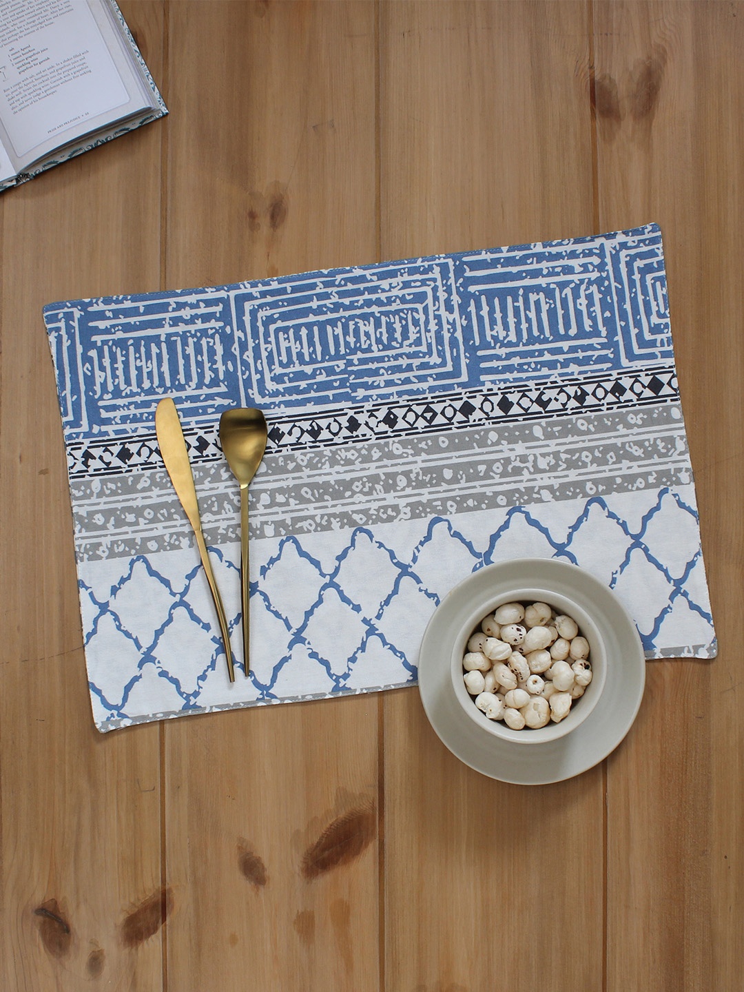 

House This Set of 4 Blue Nikrinta Cotton Table Placemats