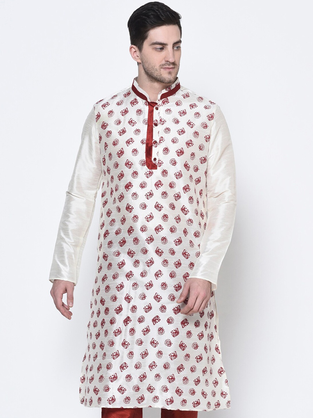 

DEYANN Men Off-White & Red Printed Dupion Silk Kurta with Pyjamas