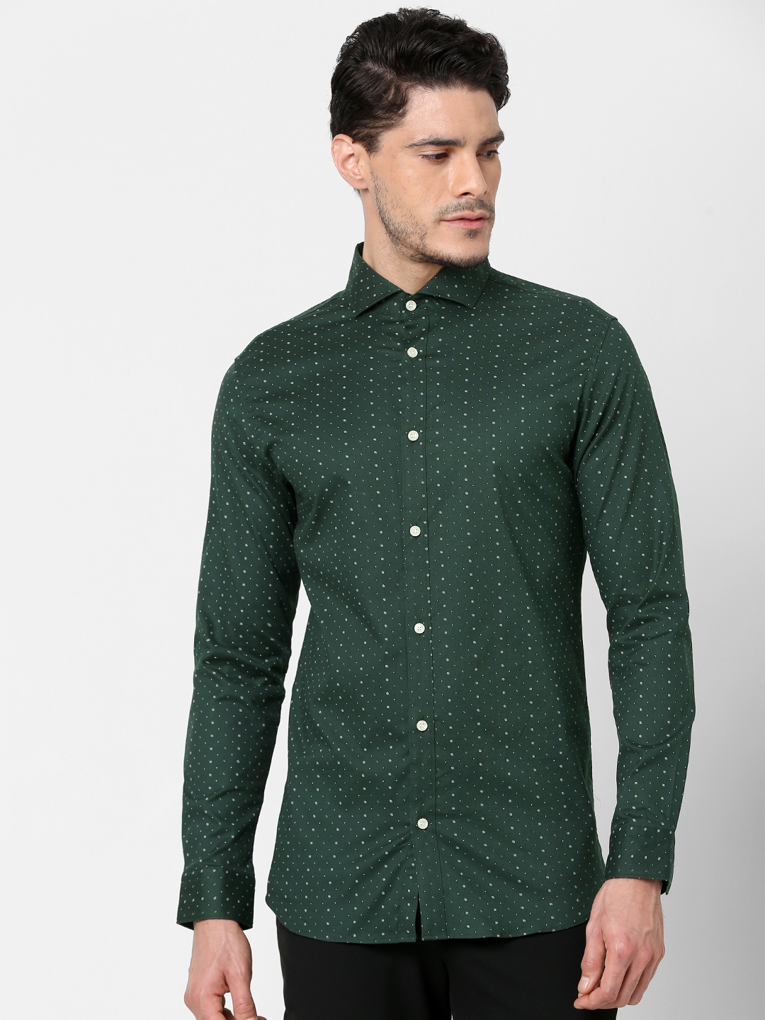 

SELECTED Men Green & White Slim Fit Opaque Printed Casual Shirt