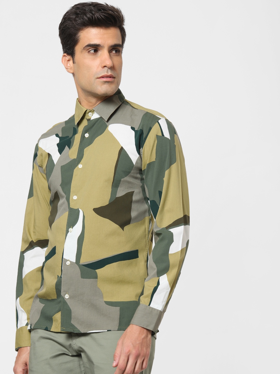 

SELECTED Men Green & White Slim Fit Printed Casual Shirt
