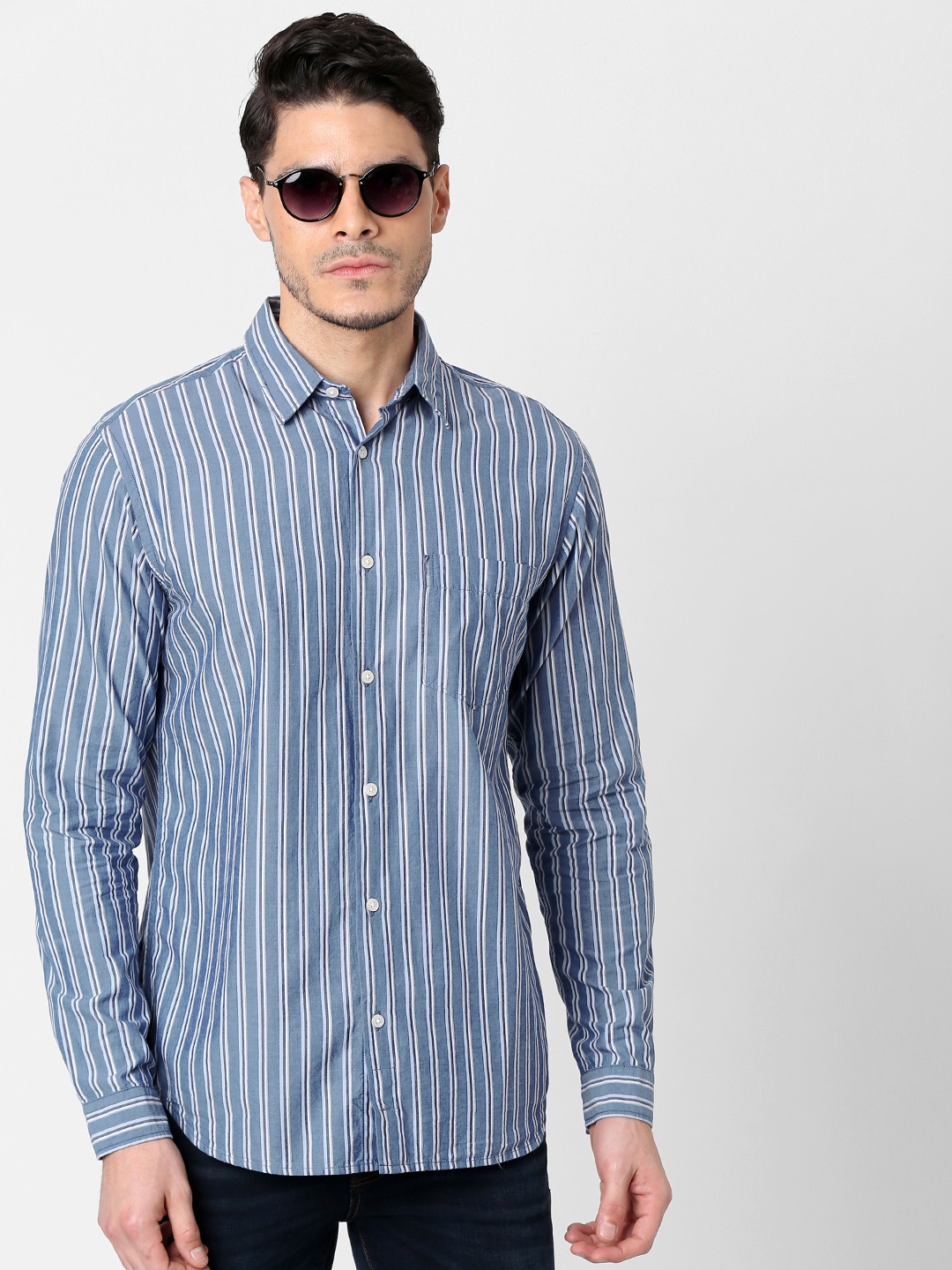 

SELECTED Men Blue & White Regular Fit Striped Organic Cotton Casual Shirt