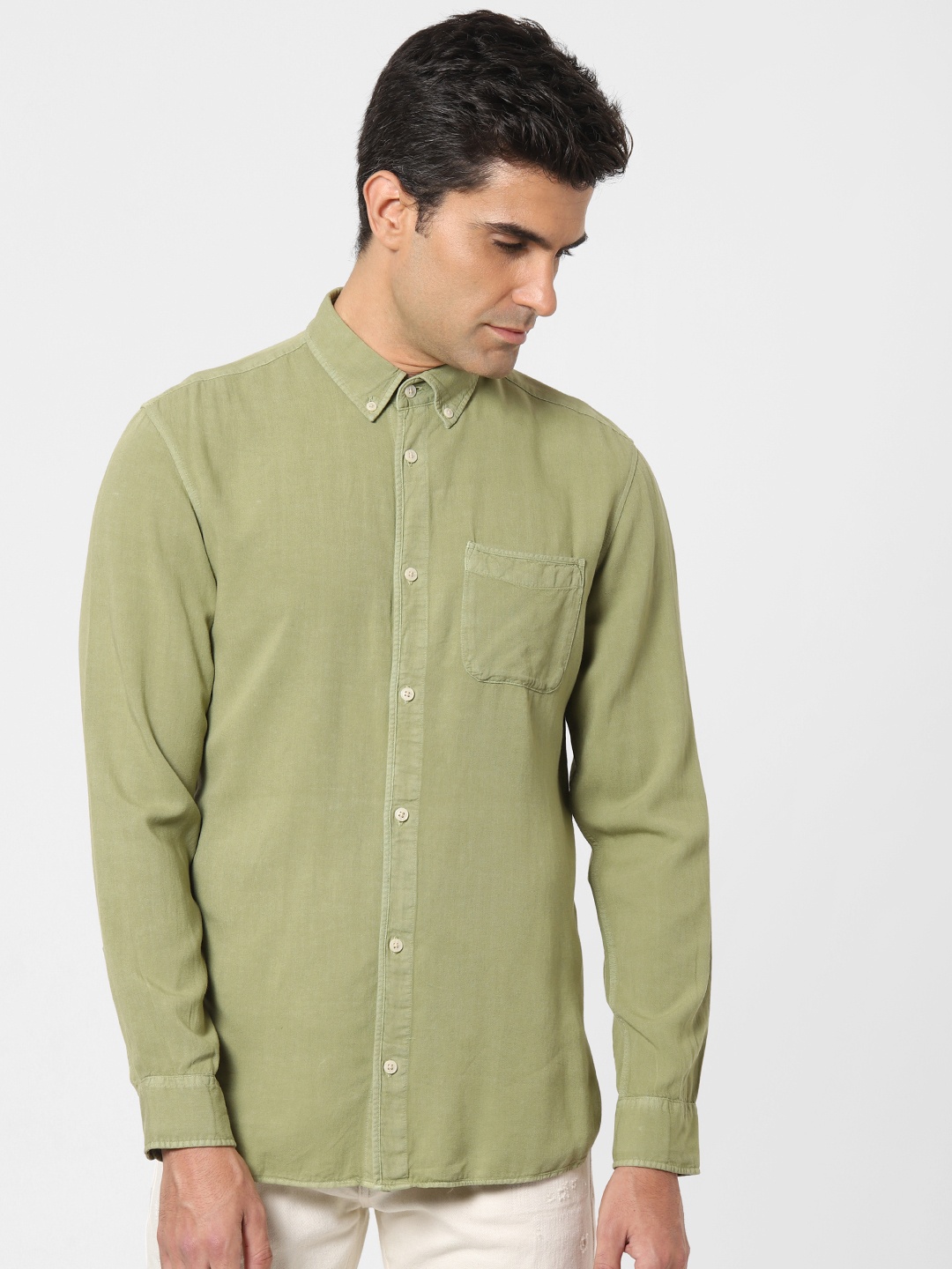 

SELECTED Men Olive Green Slim Fit Solid Casual Shirt