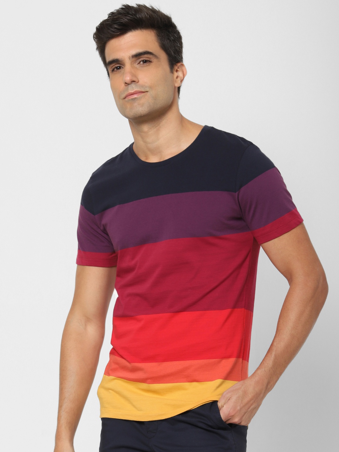 

SELECTED Men Multicoloured Colourblocked Round Neck Organic Cotton T-shirt, Multi