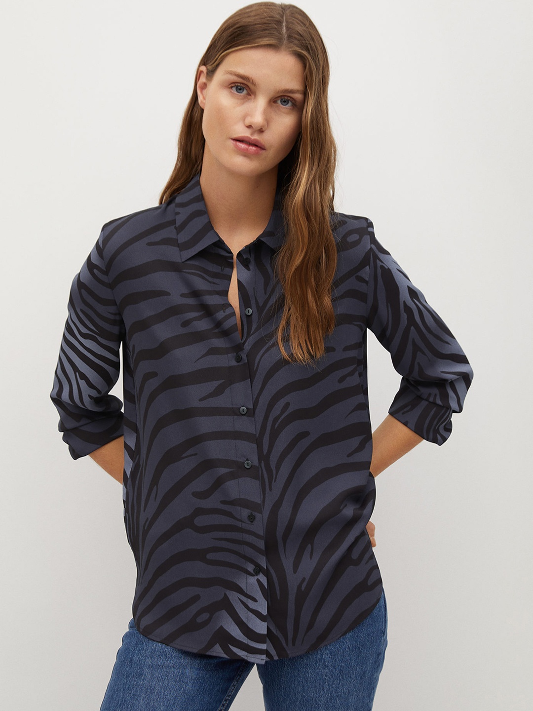 

MANGO Women Navy Blue & Black Sustainable Animal Printed Casual Shirt