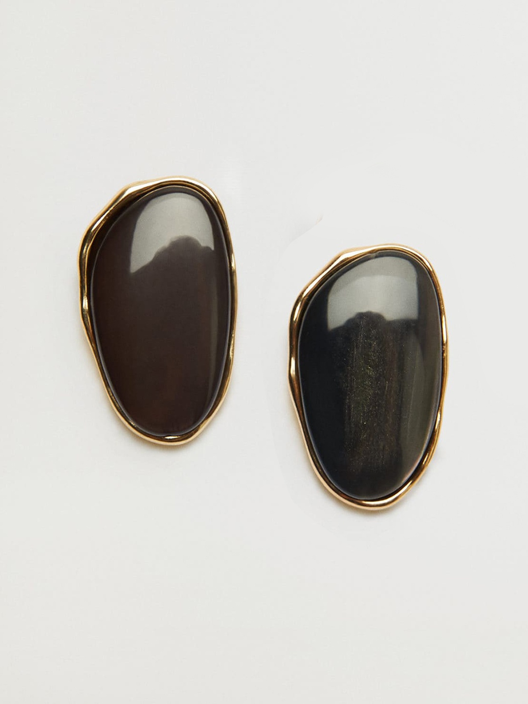 

MANGO Black Stone Studded Oval Studs