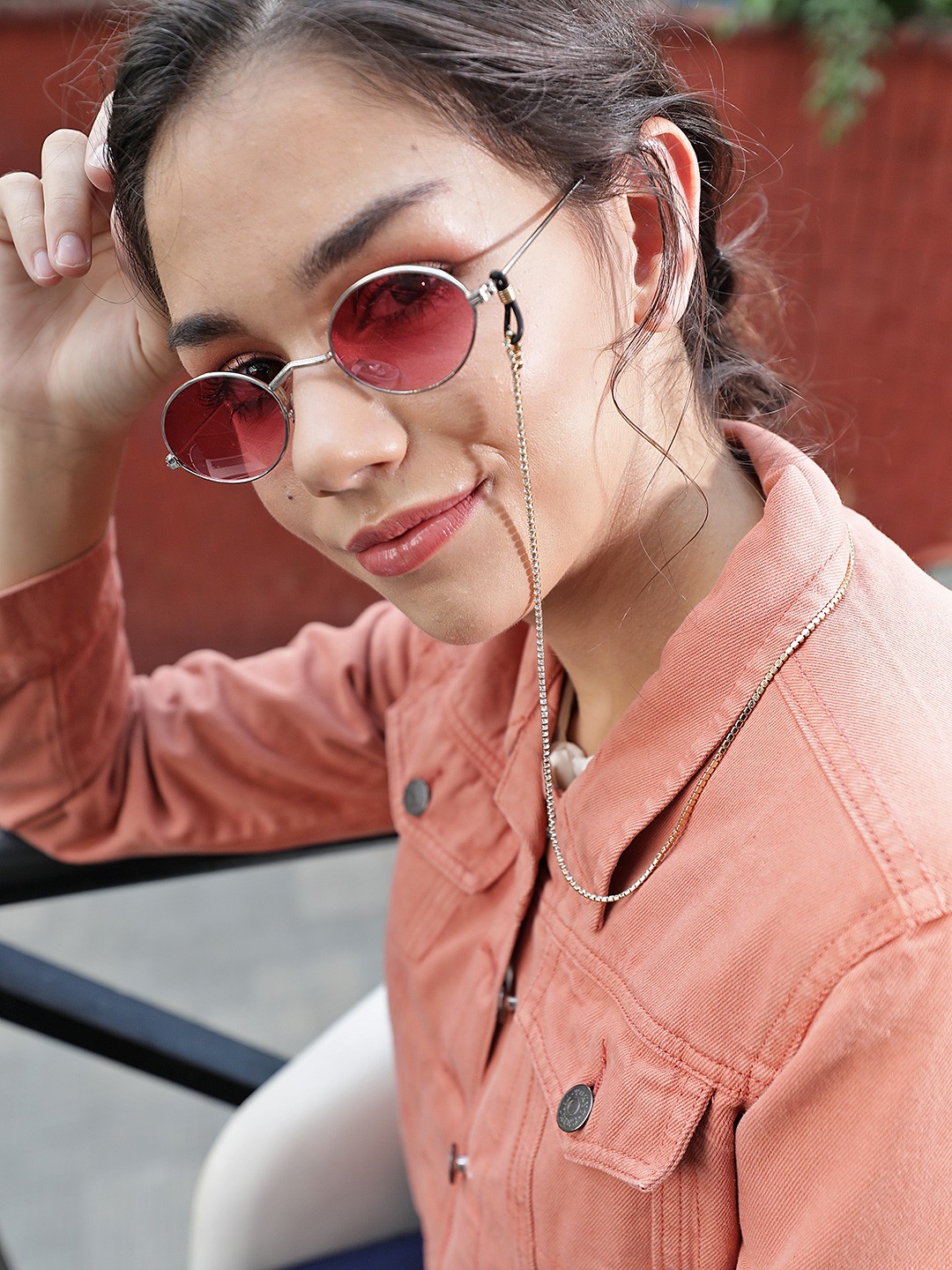 

MANGO Gold-Toned Studded Sunglasses Strass Chain