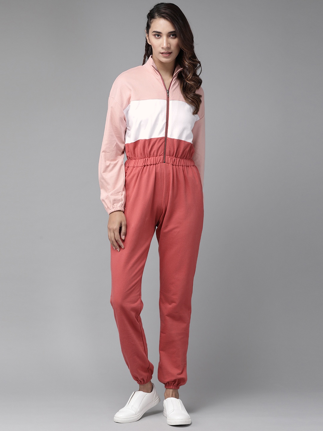 

The Roadster Lifestyle Co Women Pink & White Colourblocked Pure Cotton Knitted Basic Jogger Jumpsuit