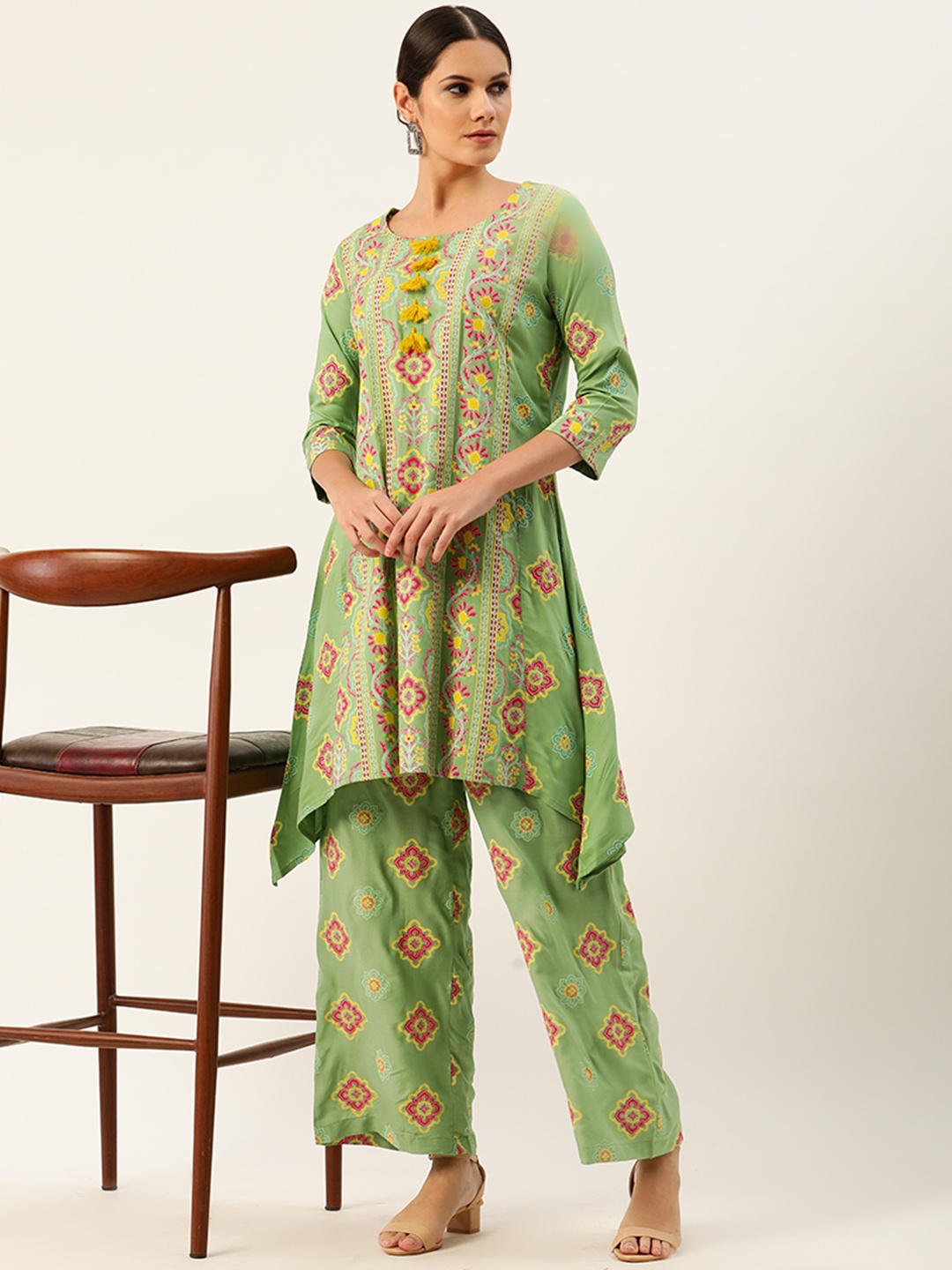 

Anouk Women Green & Pink Printed Kurta with Palazzos