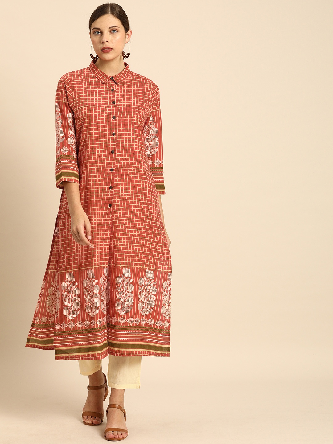 

Anouk Women Red & Cream-Coloured Printed Kurta with Trousers