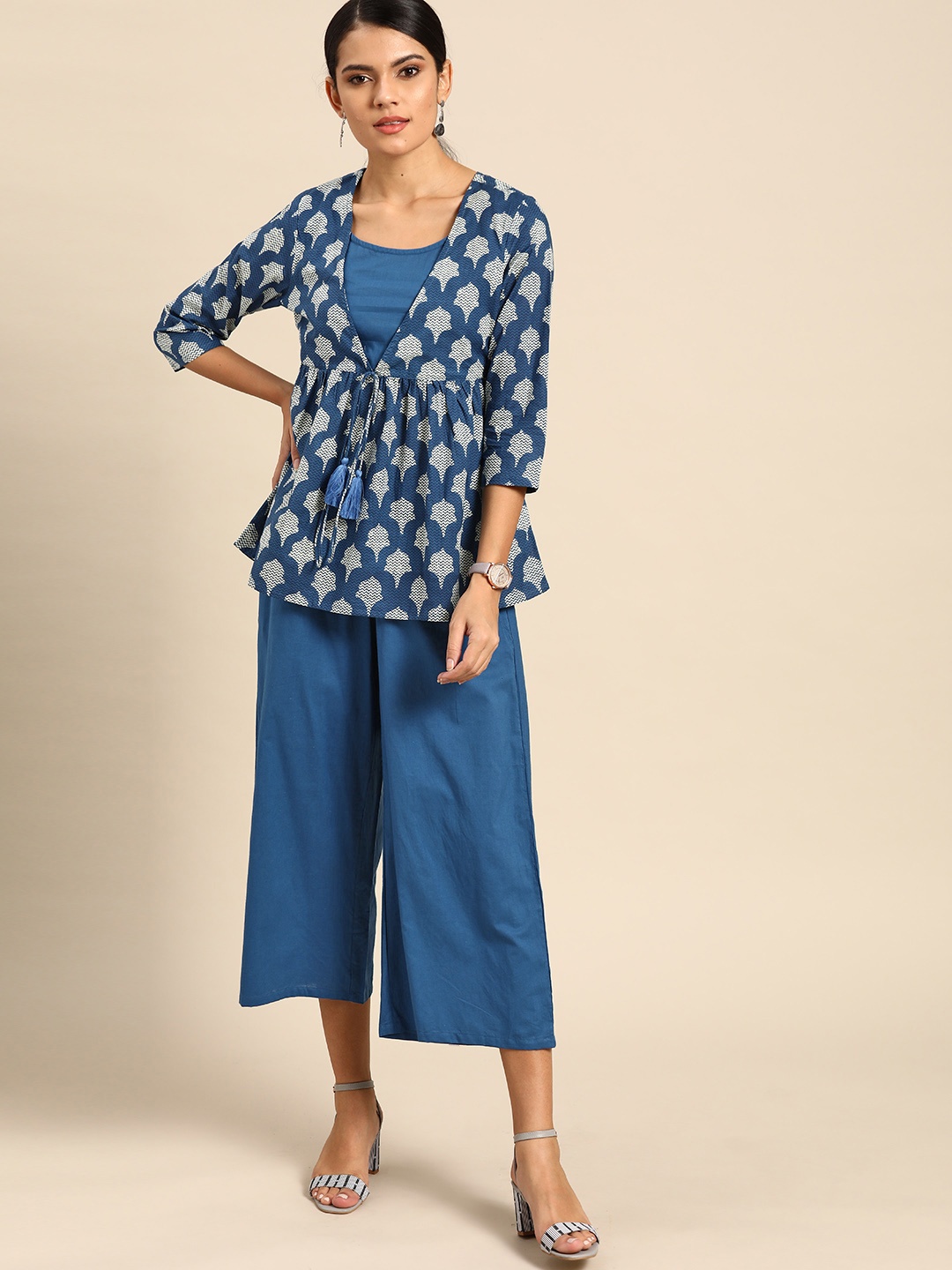 

Anouk Women Blue & Off-White Printed Top with Palazzos