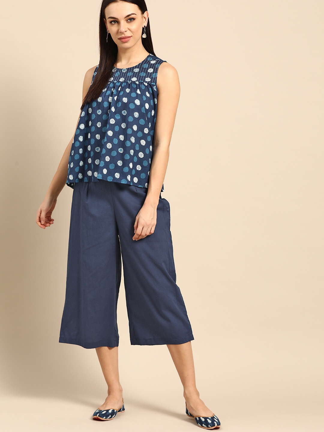 

Anouk Women Navy Blue & White Printed Pure Cotton Top with Palazzos