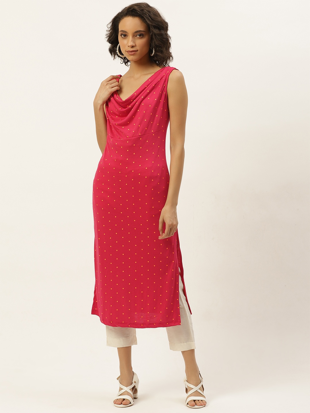 

Anouk Women Pink & Golden Geometric Woven Design Cowl Neck Knitted Kurta
