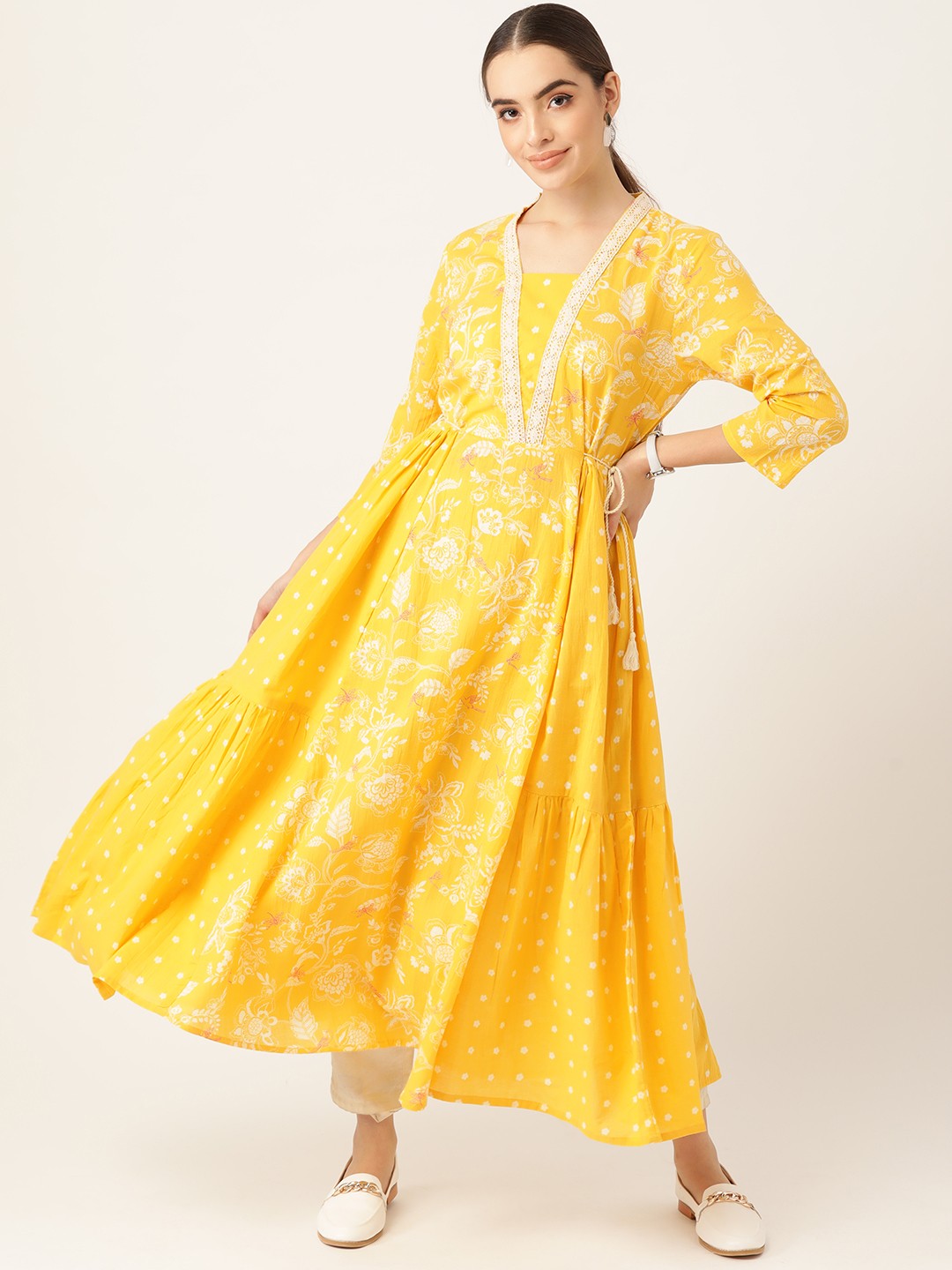 

Anouk Women Yellow & White Floral Printed Cotton Panelled A-Line Kurta